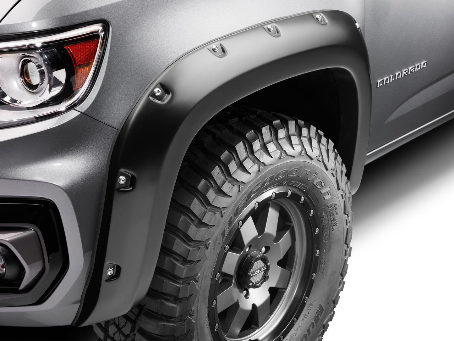 RealTruck Bushwacker Pocket Style Fender Flares