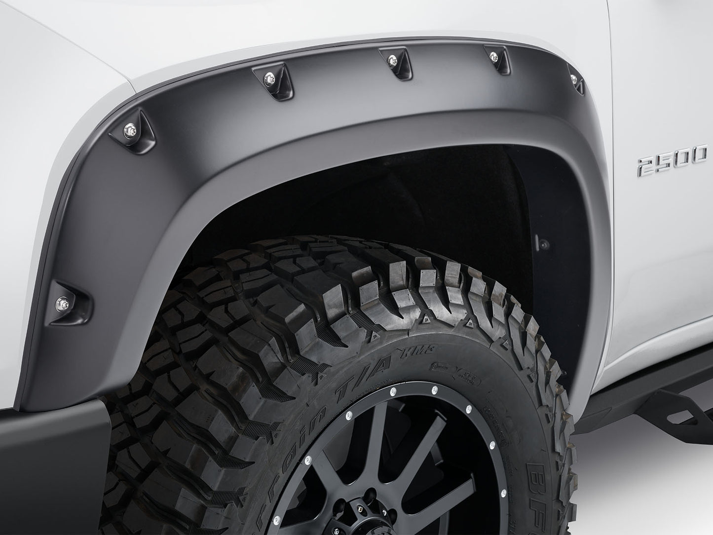 RealTruck Bushwacker Pocket Style Fender Flares