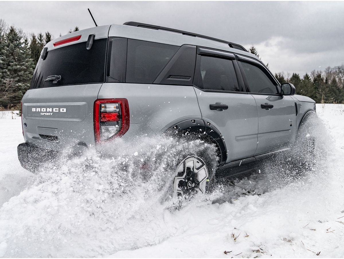 RealTruck Bushwacker Pocket Style Fender Flares