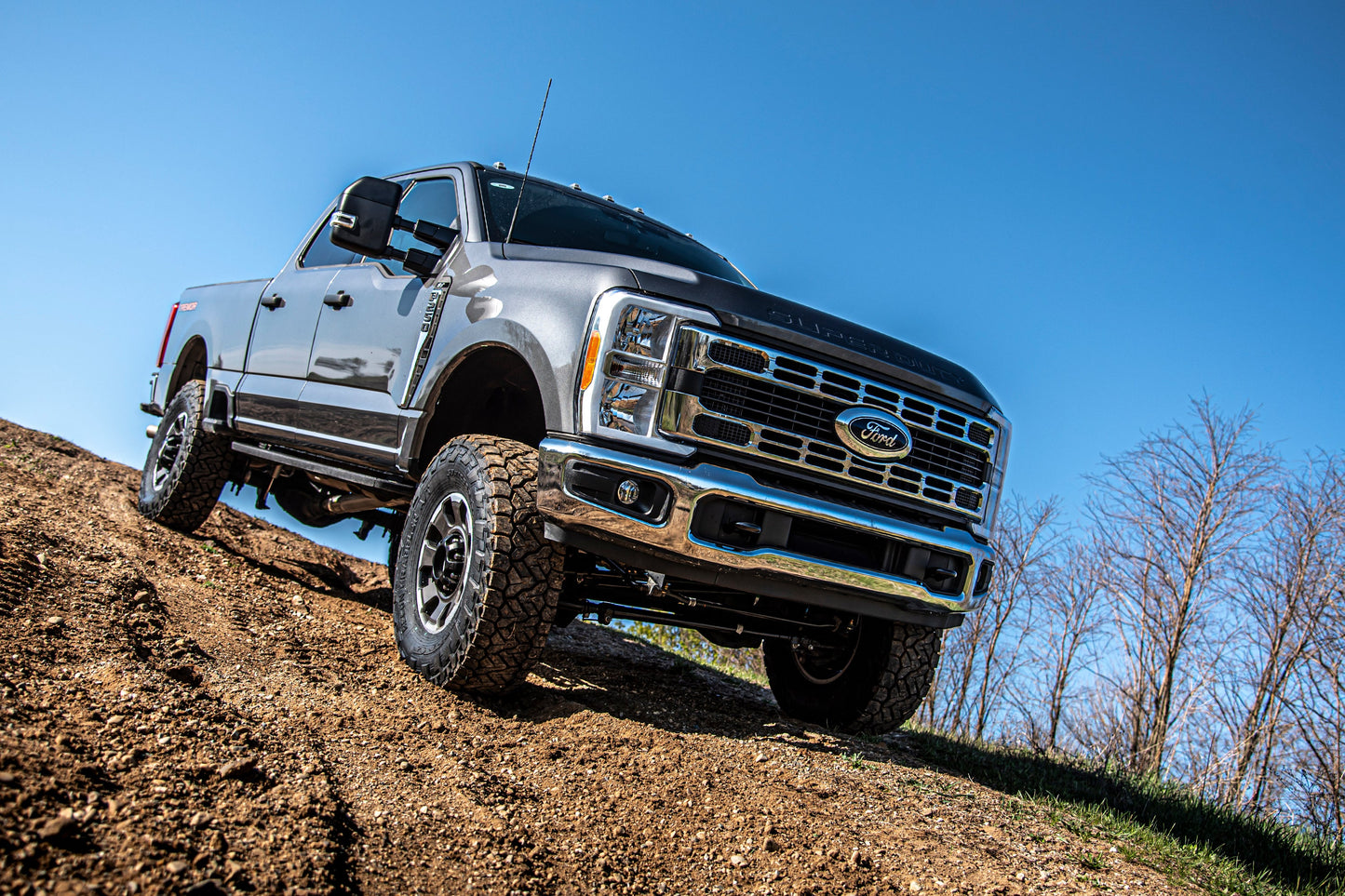 5 Inch Lift Kit w/ 4-Link | FOX 2.5 Performance Elite Coil-Over Conversion | Ford F250/F350 Super Duty (23-25) 4WD | Diesel