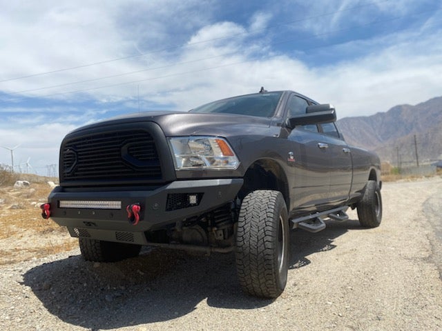 2009-2018 DODGE RAM 1500 CREW CAB/2018-2024 DODGE RAM 1500 CREW CAB (CLASSIC BODY STYLE) 2010-2024 RAM 2500/3500/4500/5500 CREW CAB AMBUSH SIDE STEPS