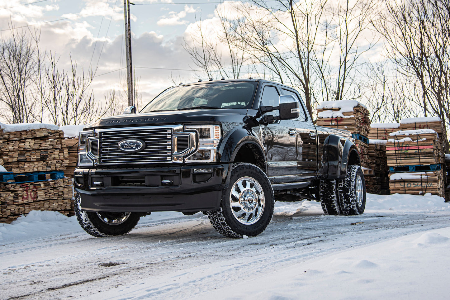 2.5 Inch Lift Kit w/ Radius Arm | Ford F450 Super Duty (20-22) 4WD | Diesel & Gas