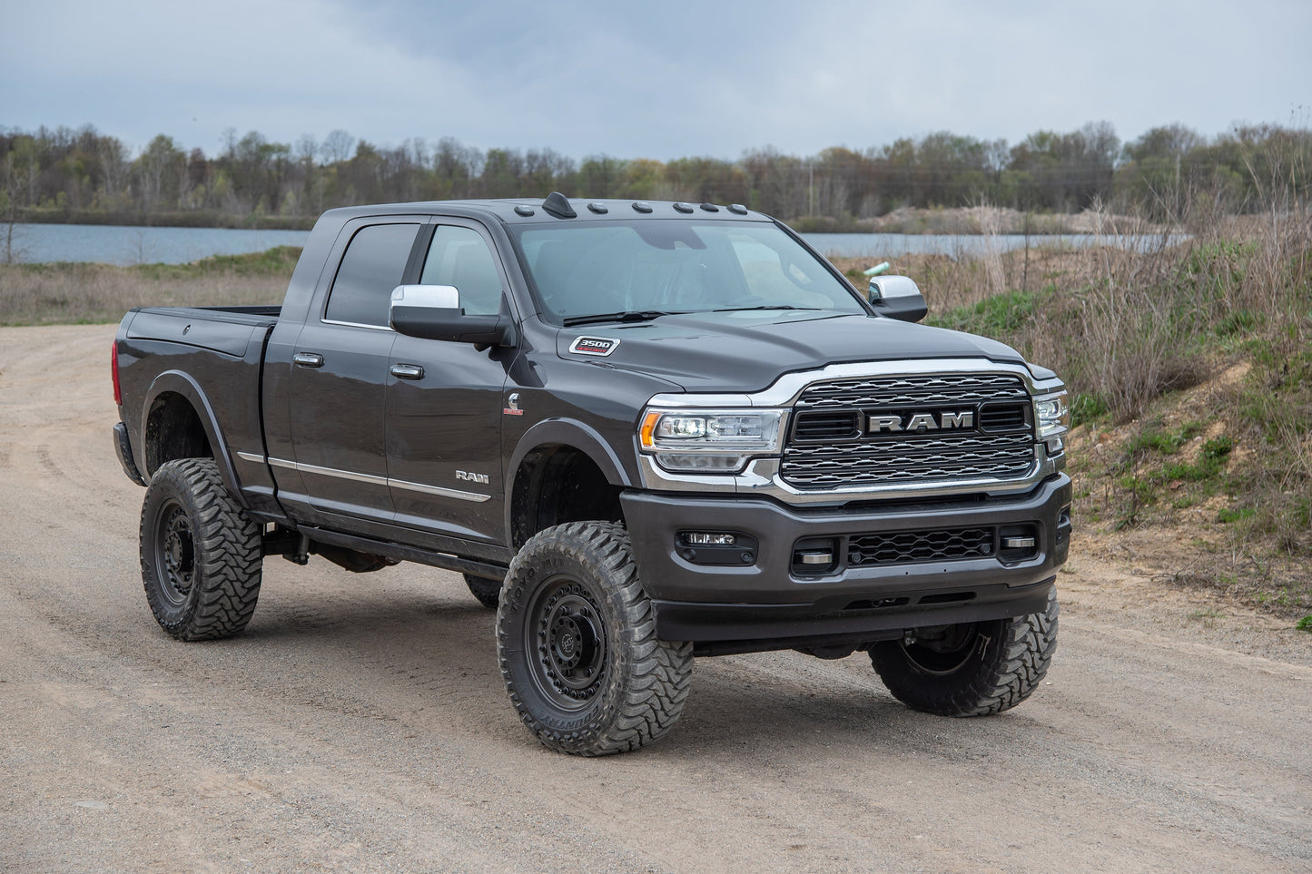 5.5 Inch Lift Kit w/ 4-Link | Ram 2500 (19-26) 4WD | Gas