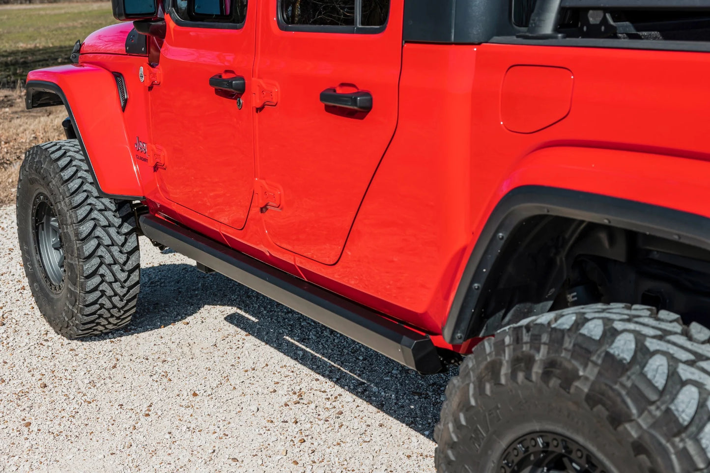 Power Running Boards Dual Electric Motor Jeep Gladiator JT 4WD 20-25 by Rough Country