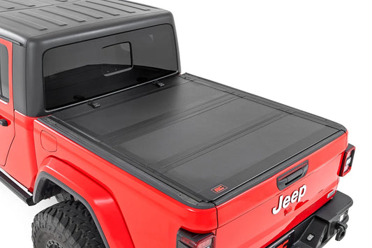 Hard Tri-Fold Flip Up Bed Cover Jeep Gladiator JT 4wd 20-25 by Rough Country